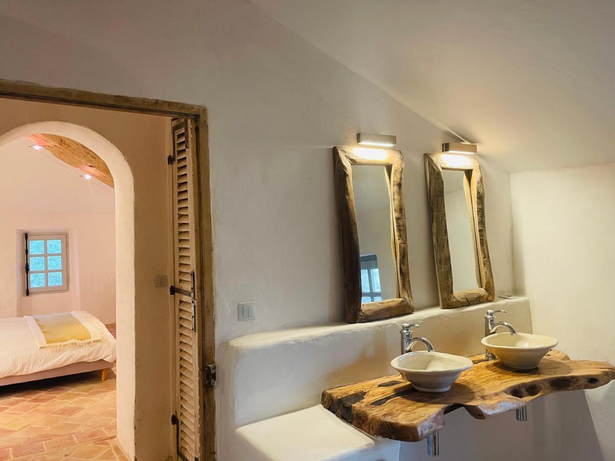 La Bastide Hotel Saint-Julien  ภายนอก รูปภาพ