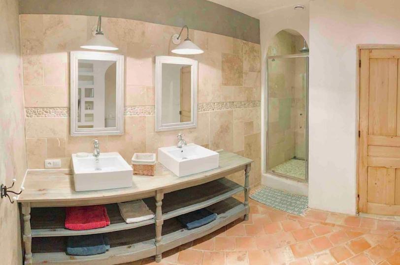 La Bastide Hotel Saint-Julien  ภายนอก รูปภาพ